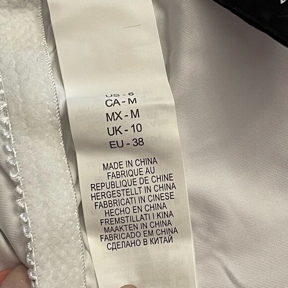 NWOT LaBlanca Printed One Piece Swimsuit Size 6 black orange white gold - Picture 5 of 6